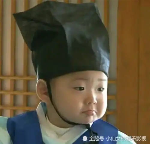 吃货星二代近照曝光,6年后,表情包男孩长成了这样