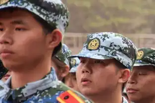 海珠校区论军训应有的表情包