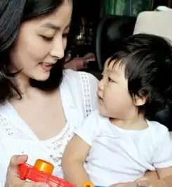 头像小孩男生妈妈