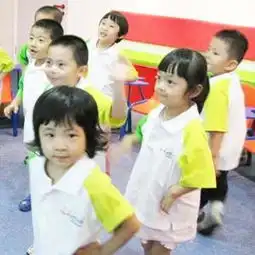 头像小孩男生少儿英语