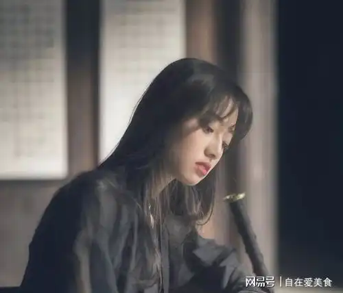 特别伤感的头像男生女人