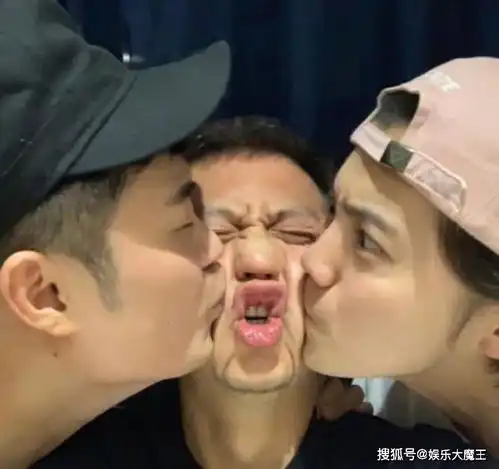 郑恺结婚跑男成员送祝福,李晨最积极,已退出跑男的鹿晗陈赫邓超反应迟钝