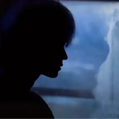 氛围感男生头像侧脸真人优质高级,让你瞬间爱上