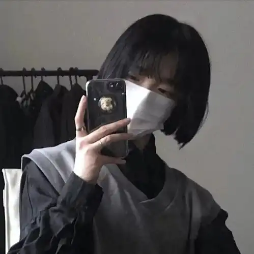 头像等待你的关心等到我关上了心