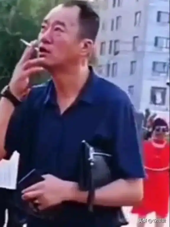 松源舞王夹包哥,生命最后2小时,他的神情变化叫人难以琢磨