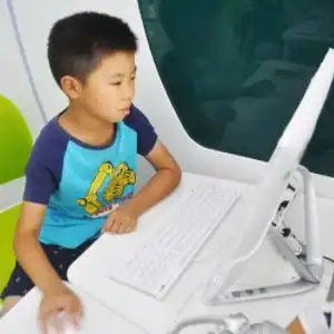 蚂蚁向上少儿编程加盟店