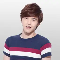 24岁的男生头像李宗霖