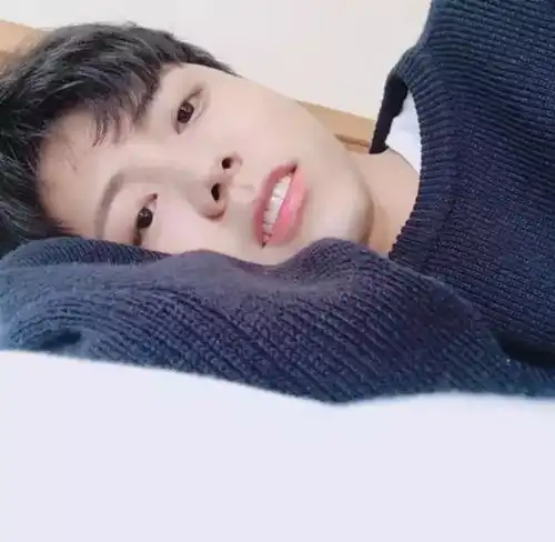 16男生真人头像性侵