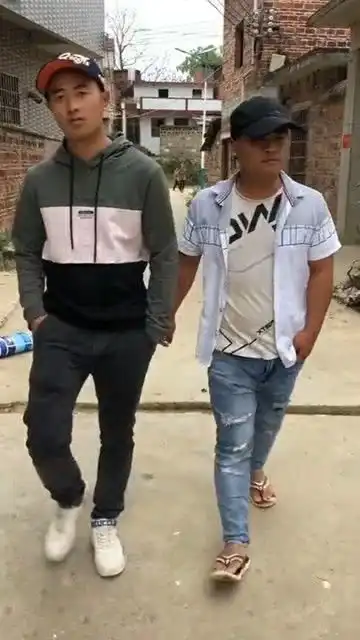 好奇害死猫,这是什么东东