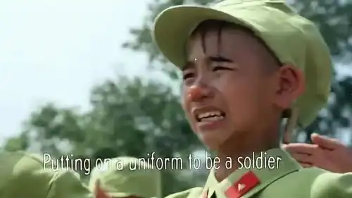 有多少人还记得这个经典的画面,尤其是被他的表情逗笑