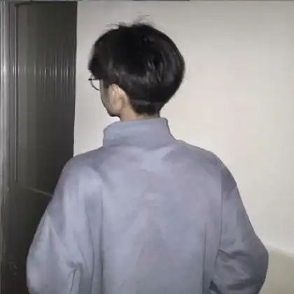 男生霸气高冷头像背影花