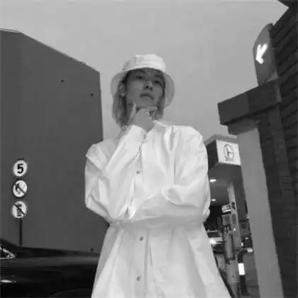 超酷男生头像黑白年少轻狂我们也有过