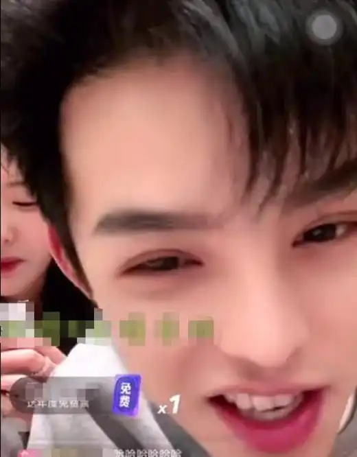 总裁沦为软饭男殷世航财产全给何婧婧,透露路璐资产两眼放光