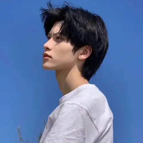 新学期cpdd必备的招桃花男头