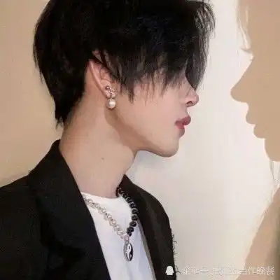这3种女孩容易被暗恋,自以为长得丑,实则男生超心动