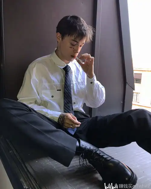 你认识他或了解他吗带你了解一个模特的生活