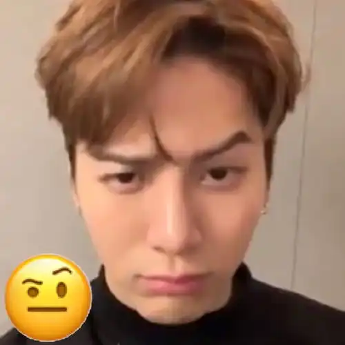 真是个emoji鬼才暗地里悄悄跟着表情练习了吧