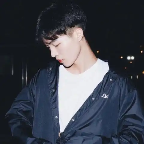 越爱在这3个方面装的男人,越没本事,看清楚了